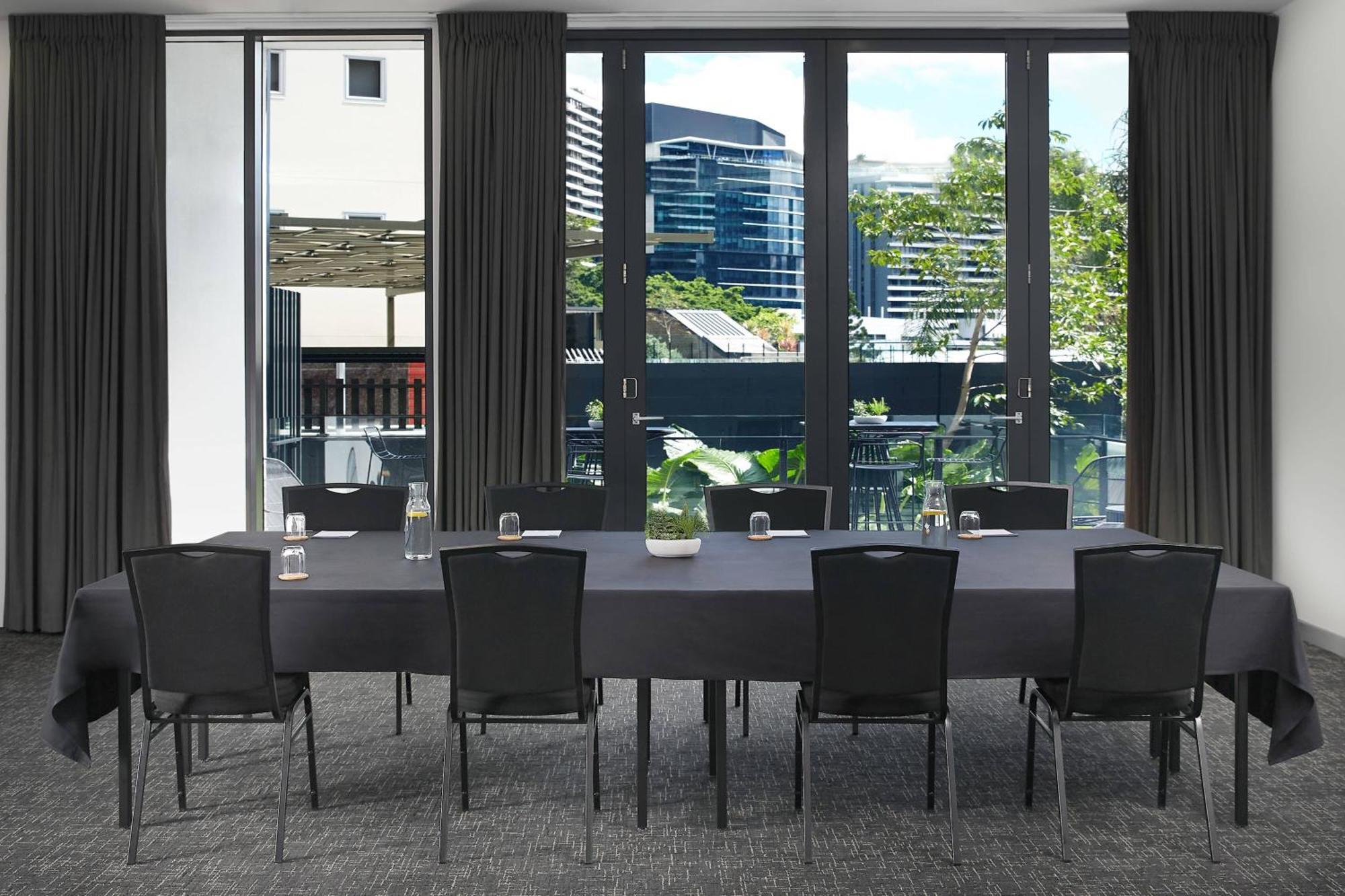 Courtyard By Marriott Brisbane South Bank Hotel Exterior photo